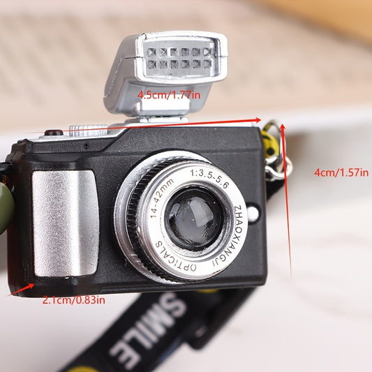"Pocket-Sized Wonder" Miniature Digital Camera For Dollhouses - Perfect Gift For Collectors & Photographers, Ages 14+